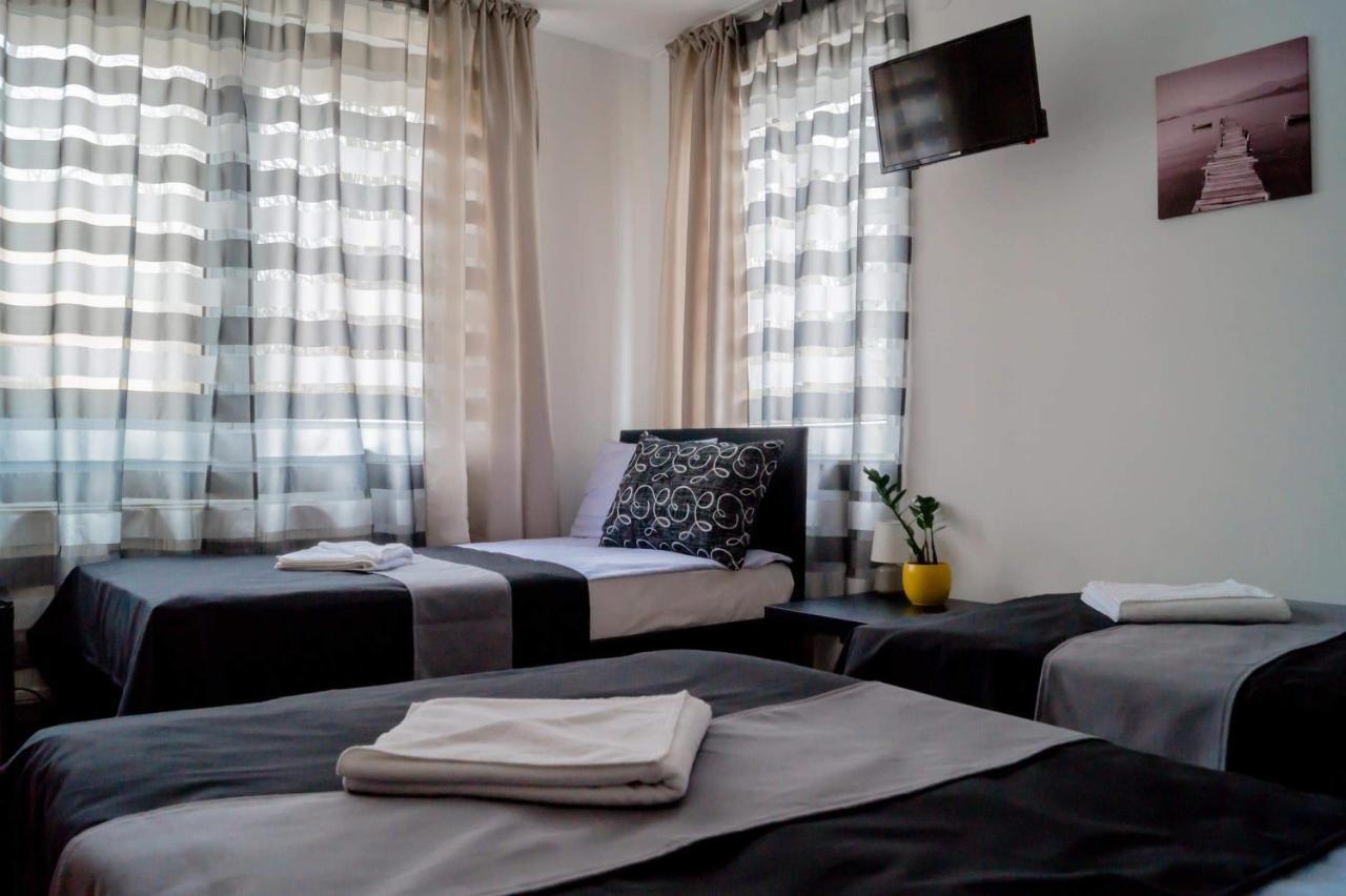 Blaha Panzio Bed & Breakfast Nyíregyháza Екстериор снимка